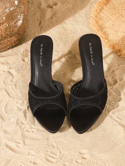 On feet& in love صنادل نسائية أنيقة وأنيقة ذات شريط شبكي مزهر مفتوحة الأصابع، مناسبة للارتداء مع الفساتين والكعب العالي والأنيقة والأحذية المفتوحة الخلف والحفلات