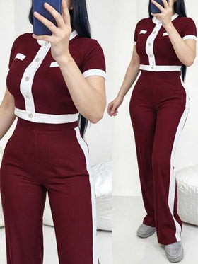 مجموعة كاجوال للنساء مكونة من قطعتين، تصميم جيب وهمي بأزرار ذات لون متباين، ملابس علوية بياقة دائرية وأكمام قصيرة مقترن مع بنطلون مرتفع الخصر ذو سحب مريح، مناسب للربيع والصيف