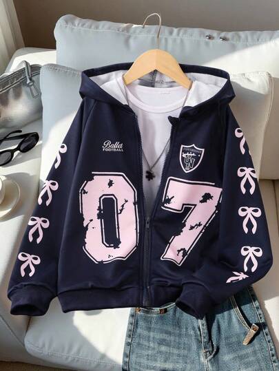 SHEIN جاكيت رياضية كاجوال للفتيات المراهقات، برسومات أرقام وربطات، وسويت شيرت بغطاء رأس وسحّاب