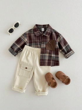 SHEIN Playful Pals مجموعة قميص كم طويل جيب مربعات وبنطلون للأطفال الصبيان، مناسبة للخريف/الشتاء، للارتداء اليومي والخارجي، قطعتان