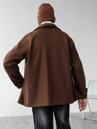 Manfinity Homme معطف كاجوال أحادي الصدر بأكمام راجلان ذو لون سادة، هدية رائعة لصديقك، جاكيت بني للرجال للعودة إلى المدرسة، جاكيت خارجية للرجال بطراز "Old Money"، خريف وشتاء