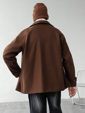 Manfinity Homme معطف كاجوال أحادي الصدر بأكمام راجلان ذو لون سادة، هدية رائعة لصديقك، جاكيت بني للرجال للعودة إلى المدرسة، جاكيت خارجية للرجال بطراز "Old Money"، خريف وشتاء