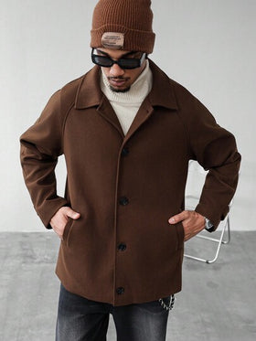 Manfinity Homme معطف كاجوال أحادي الصدر بأكمام راجلان ذو لون سادة، هدية رائعة لصديقك، جاكيت بني للرجال للعودة إلى المدرسة، جاكيت خارجية للرجال بطراز "Old Money"، خريف وشتاء