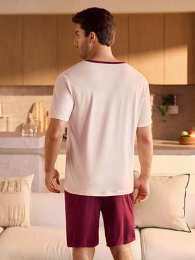 Manfinity Underwear&Sleepwear Basics بيجامة رجالية مكونة من قميص بياقة مستديرة وأكمام قصيرة وشورت