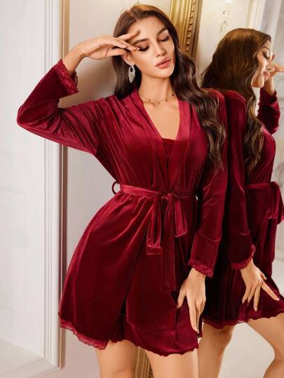 LuxeNights مجموعة ثوب نوم وردة سوداء مزينة بالدانتيل مع ربطة خلفية مثيرة، وردة سوداء مزينة بالحزام، ملابس غرفة النوم، تفاصيل دافئة وأنيقة للخريف والشتاء