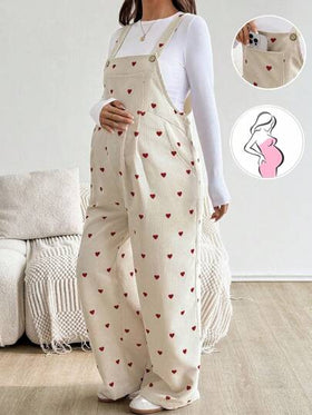 SHEIN جمبسوت سائبة بجيوب وبطبعة قلب مناسبة للحوامل
