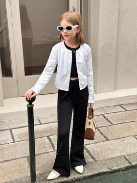 SHEIN Serisse Kids جاكيت قصيرة ذات أكمام ثلاثة أرباع للفتاة الصغيرة بياقة دائرية مفتوحة من الأمام مع طيات، لونها أحادي، متعددة الاستخدامات والملائمة لارتداء اليومي، للعودة إلى المدرسة