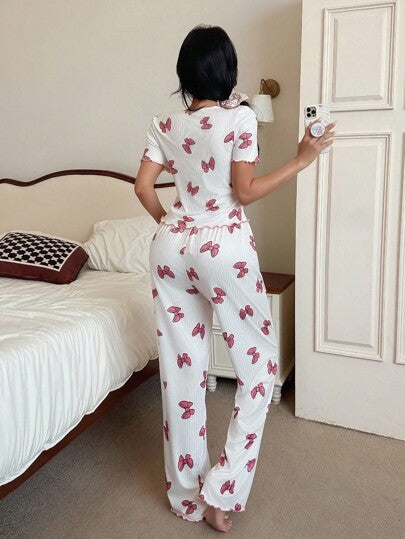 SHEIN مجموعة بيجامات نسائية قصيرة الأكمام بياقة على شكل حرف V وسحاب نصفي مطبوع بشريط وردي، مجموعة بيجامات قطعتين للراحة والاسترخاء، مجموعة بيجامات بشريط وردي جميلة ومتناسقة
