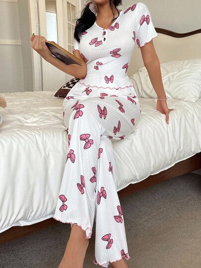SHEIN مجموعة بيجامات نسائية قصيرة الأكمام بياقة على شكل حرف V وسحاب نصفي مطبوع بشريط وردي، مجموعة بيجامات قطعتين للراحة والاسترخاء، مجموعة بيجامات بشريط وردي جميلة ومتناسقة