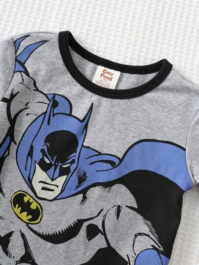 SUPERMAN X Cozy Pixies طقم بيجامة مكون من ملابس علوية كم طويل برقبة طاقم وبنطال طويل بخصر مطاطي ذو نمط كرتوني للأولاد، قطعتان، مصنوع من قماش ناعم محبوك