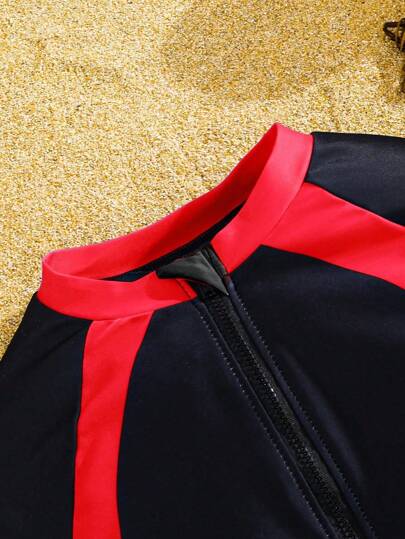 SHEIN بدلة سباحة قطعة واحدة ذات نمط رياضي كاجوال مناسبة للأولاد، للشاطئ والسباحة والتزلج على الأمواج
