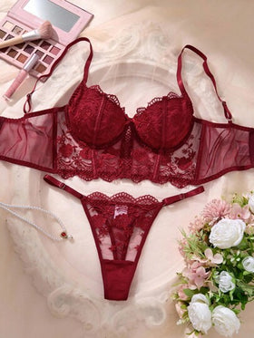 SHEIN مجموعة ملابس داخلية رومانسية بيضاء طويلة للنساء، 2 قطعة