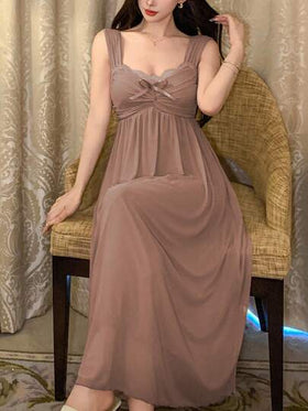 DAZY فستان نوم للنساء مصمم بلمسات شبكية مضفرة ومرقعة بالدانتيل بتصميم مجعد رومانسي رمضان