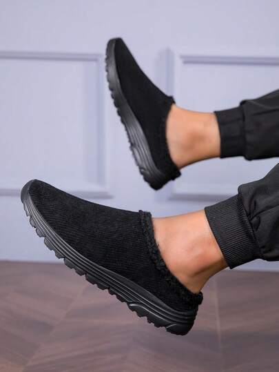 أحذية رياضية رجالية مريحة وناعمة القاع، مضادة للانزلاق، بدون ظهر، دافئة للاستخدام اليومي والرياضي في فصلي الخريف والشتاء