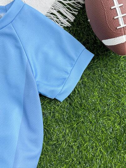 SHEIN طقم رياضي كاجوال لطفل رضيع حديث الولادة من عمر 0-3 سنوات، ملابس علوية كرة قدم بأكمام راجلان وشورت، فريق برشلونة