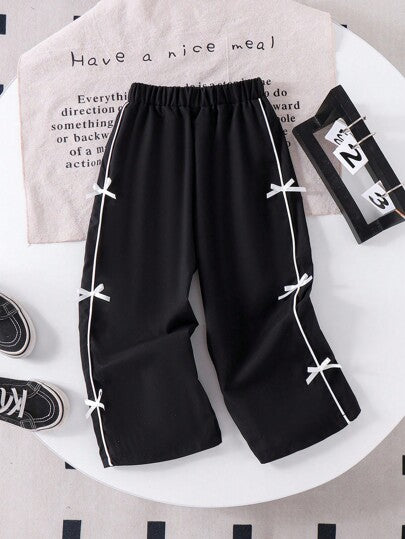 SHEIN Genkimix Kids بنطلون رياضي كاجوال مريح بفيونكة ربطة أسود ثابت، مناسب للصيف والخريف والشتاء