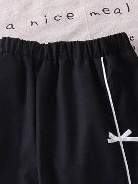 SHEIN Genkimix Kids بنطلون رياضي كاجوال مريح بفيونكة ربطة أسود ثابت، مناسب للصيف والخريف والشتاء