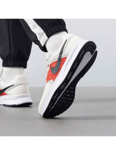Nike أحذية تدريب رياضية للجري سويفت 3 للرجال