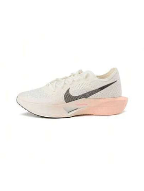 Nike حذاء جري من الكربون لسباقات الماراثون للرجال