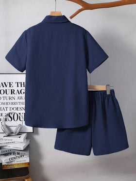 SHEIN مجموعة قميص كم قصير وشورت مريحة للمراهقين الذكور، نسيج مضلع، للارتداء في الربيع، قطعتان