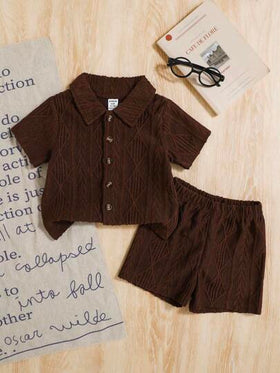 SHEIN Vintaside Kids طقم قميص أكمام قصيرة وشورت للأطفال حديثي الولادة حتى عام واحد، من قماش ملمس مناسب للخروجات الصيفية، مناسب للجنسين