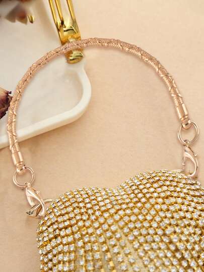 قطعتان من مقابض المحفظة المعدنية - أشرطة استبدال حقيبة اليد المصنوعة من سبيكة متينة مع رؤوس زخرفية، مناسبة لصنع حقائب اليد والمحافظ DIY | أشرطة سبيكة ذهبية/فضية أنيقة، 3 تصاميم عصرية | مثالية لإصلاح المحفظة وإعادة تدوير حقيبة اليد ومشاريع الحرف الجلدية |