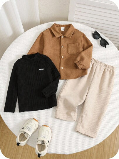 SHEIN 3 قطع طقم ملابس للأطفال الصبيان في فصل الخريف/الشتاء، ملابس علوية من الكوردوروي الجميل والمتعدد الاستخدامات، وبلوزة محبوكة طويلة وبنطلون، مناسب لحفلات عيد الميلاد والسهرات والمناسبات والأعراس وحفلات استقبال المواليد والمعمودية وعيد الميلاد الأول، طق