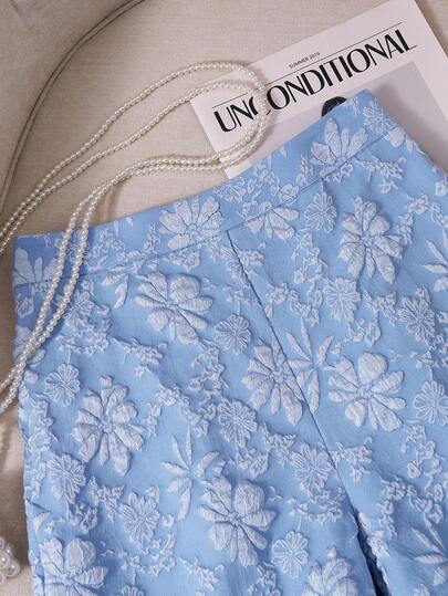 SHEIN LUNE شورتات نسائية فضفاضة بتصميم واسع الساق وطبعة زهرية جاكار