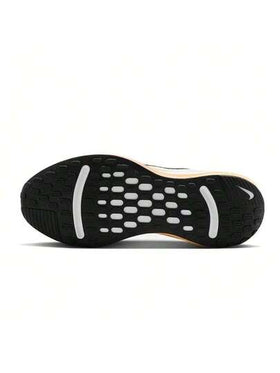 Nike حذاء رياضي JOURNEY RUN للرجال للجري