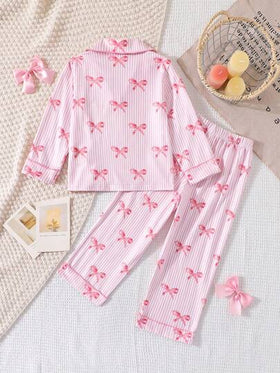 SHEIN طقم بيجامة كاجوال طويلة الأكمام مزين بعقدة وردية للفتيات الصغيرات