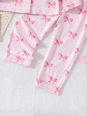 SHEIN طقم بيجامة كاجوال طويلة الأكمام مزين بعقدة وردية للفتيات الصغيرات