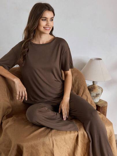 Ocili طقم بيجامة مريح من سروال وبلوزة بأكمام قصيرة، لبس كاجوال ومرن للنساء، ملابس منزلية وأوقات الراحة للموسم الإجازات