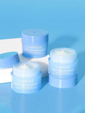 Laneige قناع النوم المائي [ميني] من لانيج 15مل*3/45مل / مُنير، مرطب، ناعم / قناع نوم كوري يرطب البشرة بعمق طوال الليل ويعيد إشراقتها. الصيغة الجلاتينية الخفيفة والمنعشة تهدئ البشرة برفق وتحافظ على الرطوبة لشعور خفيف ومريح. [تغليف عشوائي (نمطان)]