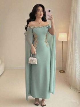 Rafferiza فستان ماكسي أنيق وجذاب متعدد الاستخدامات بتصميم الكتف المكشوف والخصر المحدد والذيل المنسدل بتطريز زهري ذهبي، باللون الأسود، ملابس ربيع/صيف للجامعة وخريف للنساء