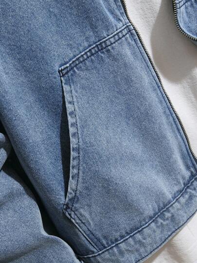 Manfinity Homme معطف جينز كاجوال بأكمام طويلة وسحاب وقبعة للرجال، جاكيت جينز بقبعة للرجال في فصل الخريف، مناسب للأزواج والأصدقاء، باللون الأزرق الفاتح للخروج والارتداء اليومي