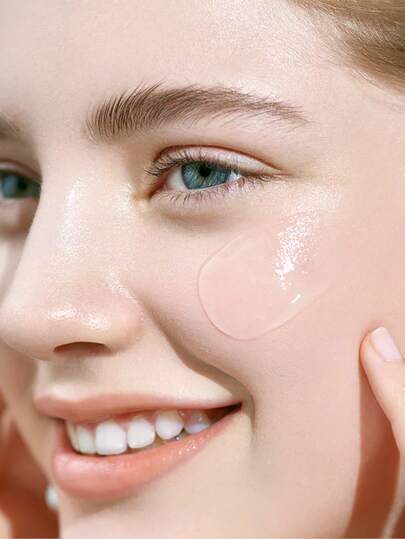 HOLIKA HOLIKA جل الصبار المنعش والغير لزج بنسبة 99٪، 250 مل - مهدئ وملطف بعد التعرض للشمس بنسبة 99٪ من الصبار - ملطف ومرطب، ذو قوام جل خفيف، غير دهني، يمتص بسرعة، مناسب للوجه والجسم والشعر، خالي من المواد الحافظة والزيوت المعدنية، مستحضرات تجميل كورية، 25