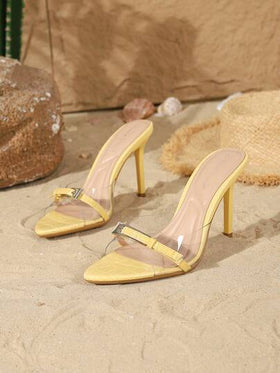 On feet& in love صنادل نسائية أنيقة وعصرية بحزام معدني شفاف مفتوحة من الأمام، مناسبة للارتداء مع الفساتين، ذات كعب رفيع وعالي، مناسبة للصيف