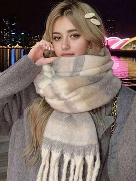 وشاح مربع صغير ناعم ودافئ للنساء في فصلي الخريف والشتاء، وشاح شتوي لارتداء الفساتين