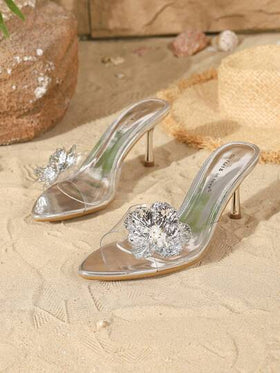 On feet& in love صنادل نسائية أنيقة وعصرية بحزام مزين بالكريستال وفتحة للأصابع، مناسبة للارتداء مع الفساتين والأحذية ذات الكعب العالي في الصيف
