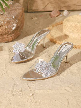 On feet& in love صنادل نسائية أنيقة وعصرية بفتحة للأصابع مزينة بالراين، مناسبة للارتداء مع الفساتين والأحذية ذات الكعب العالي، مناسبة للربيع والصيف