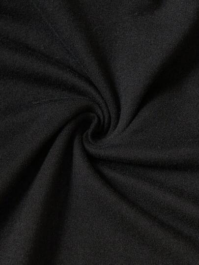 Manfinity Homme قميص تي شيرت كاجوال بياقة طاقم وأكمام قصيرة مطبوع بطباعة جرافيك مناسب للرجال ذو قصة ضيقة، صيفي