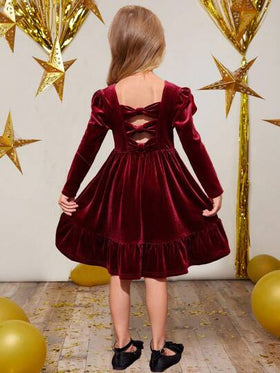 SHEIN فستان زينة شريط أسود 3D طفولي جميل للفتاة الصغيرة، فستان بسيط عادي أنيق، مناسب للخريف والشتاء، لكريسماس، للحفلات، لعيد الميلاد