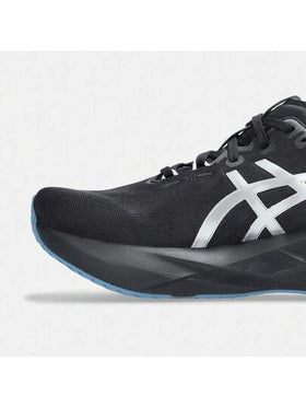 Asics أحذية الجري ذات الرقبة المنخفضة NOVABLAST 5 LUXE للرجال 1011C031-001