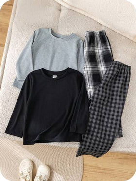 SHEIN طقم أطفال/أولاد صغار 4 قطع، تيشرت بياقة طاقم كم طويل باللون الأحادي وبنطلون فضفاض بنقشة مربعات، بيجاما بتصميم بسيط وناعم ومريح للاسترخاء مناسب لجميع الفصول