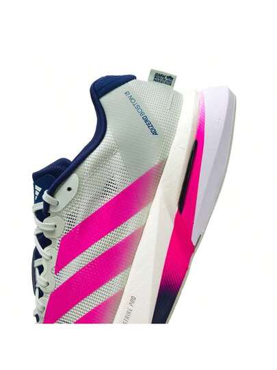 Adidas أحذية الجري للرجال ADIZERO BOSTON 13 M، أحذية كاجوال مريحة وخفيفة الوزن، بنعل وسطي LIGHTSTRIKEPRO، أحذية جري للمنافسات على الطرق، بفرق 7 مم بين كعب وأصابع القدم، HQ4912