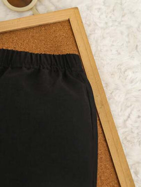 SHEIN مجموعة قميص بولو كنزة طويلة الأكمام بلون مقسم مع فيونكة + بنطلون لون سادة خصر مطاطي مناسب للأطفال الصبيان، طراز جنتلمان أنيق، مناسب للربيع/الخريف، حفلات عيد الميلاد، الزفاف، المعمودية، عيد الميلاد الأول، الاستخدام اليومي