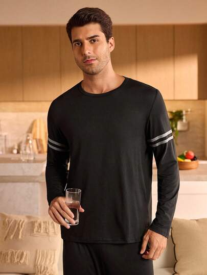 Manfinity Underwear&Sleepwear Basics بيجامة رجالية مكونة من ملابس علوية بياقة طاقم وأكمام طويلة مخططة وبنطلون، ملابس منزلية للخريف والشتاء