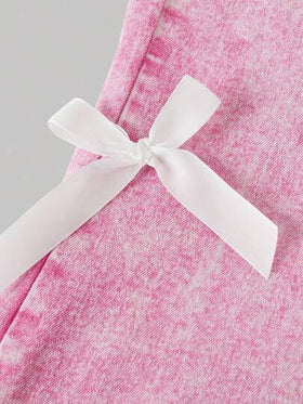 SHEIN Girlism بنطلون جينز أزرق فاتح بخصر عالي وقصة واسعة مزين بفيونكة وردية لفتاة المراهقة في طراز Y2K