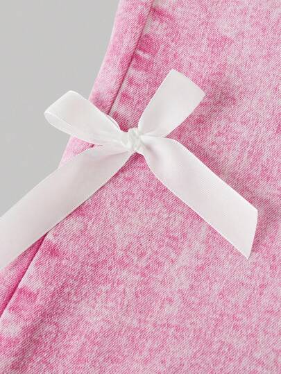 SHEIN Girlism بنطلون جينز أزرق فاتح بخصر عالي وقصة واسعة مزين بفيونكة وردية لفتاة المراهقة في طراز Y2K