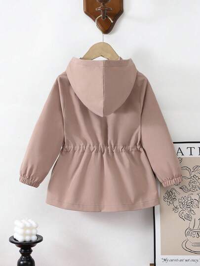 SHEIN Elladie kids 1 قطعة جاكيت كاجوال ذات لون أحادي مع تصميم الخصر مناسبة للفتاة الصغيرة، مناسبة للارتداء في فصلي الخريف والشتاء، مناسبة للمدرسة والأنشطة الخارجية والتجمعات العائلية، توفر الدفء والراحة